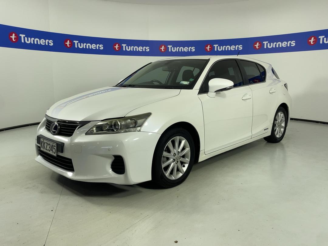 Photo '4' of Lexus CT200H