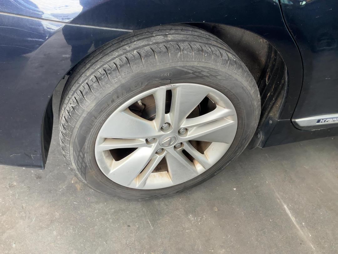 Photo '8' of Lexus HS250H