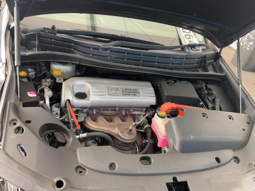 Photo '20' of Lexus HS250H