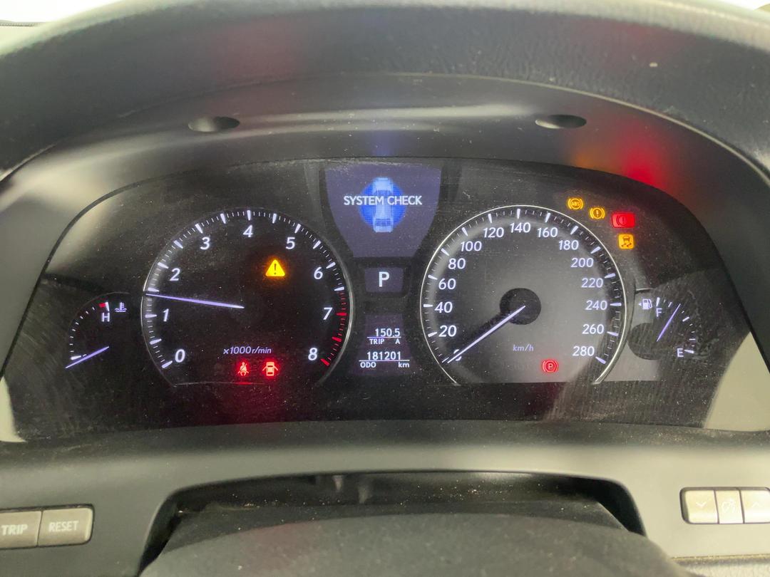 Photo '18' of Lexus LS460