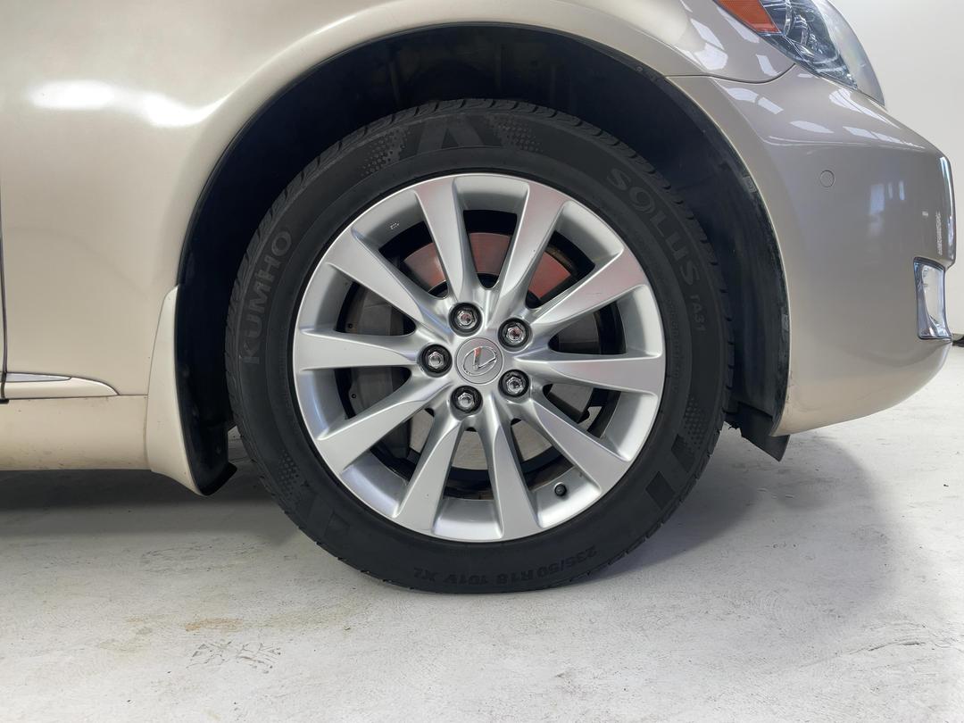 Photo '9' of Lexus LS600H