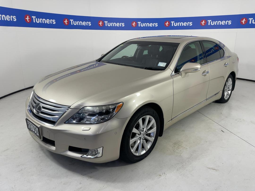 Photo '4' of Lexus LS600H