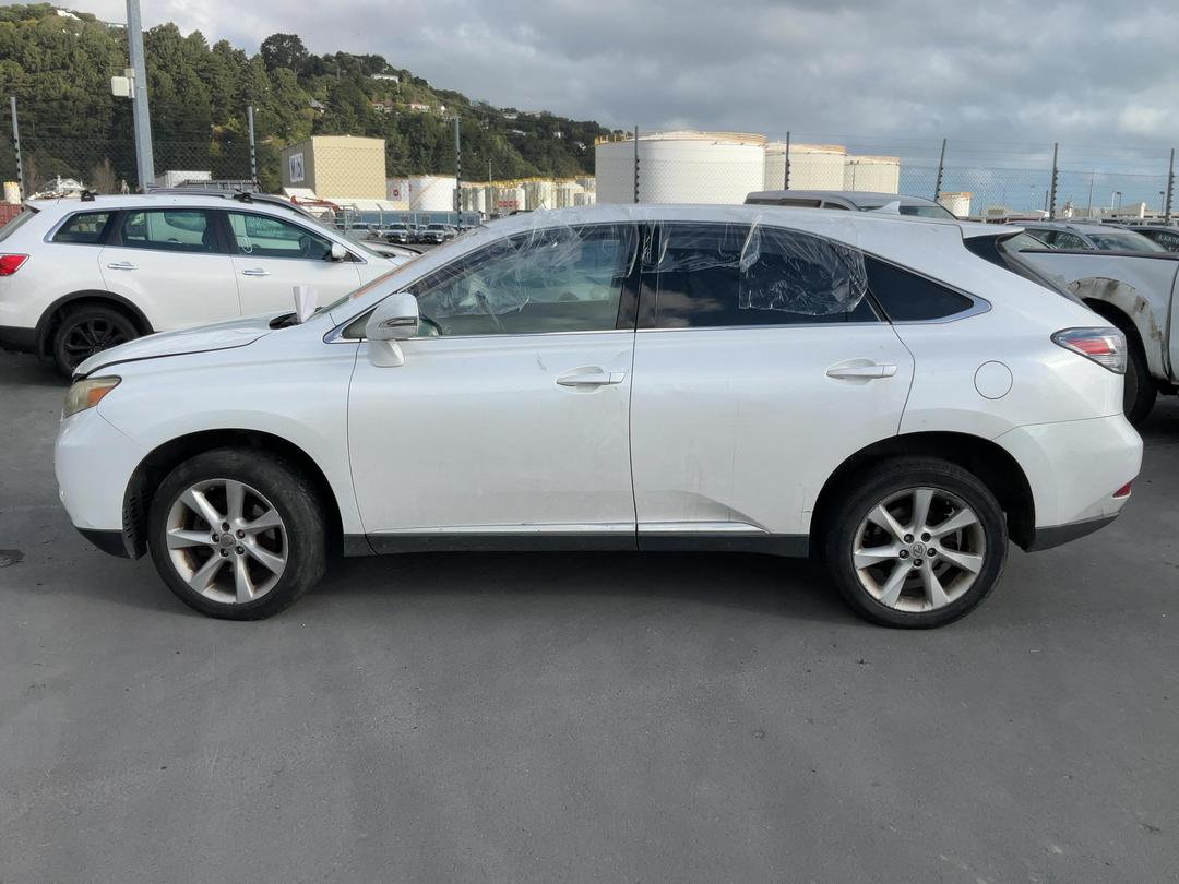 Photo '5' of Lexus RX270 Photo '5' of Lexus RX270