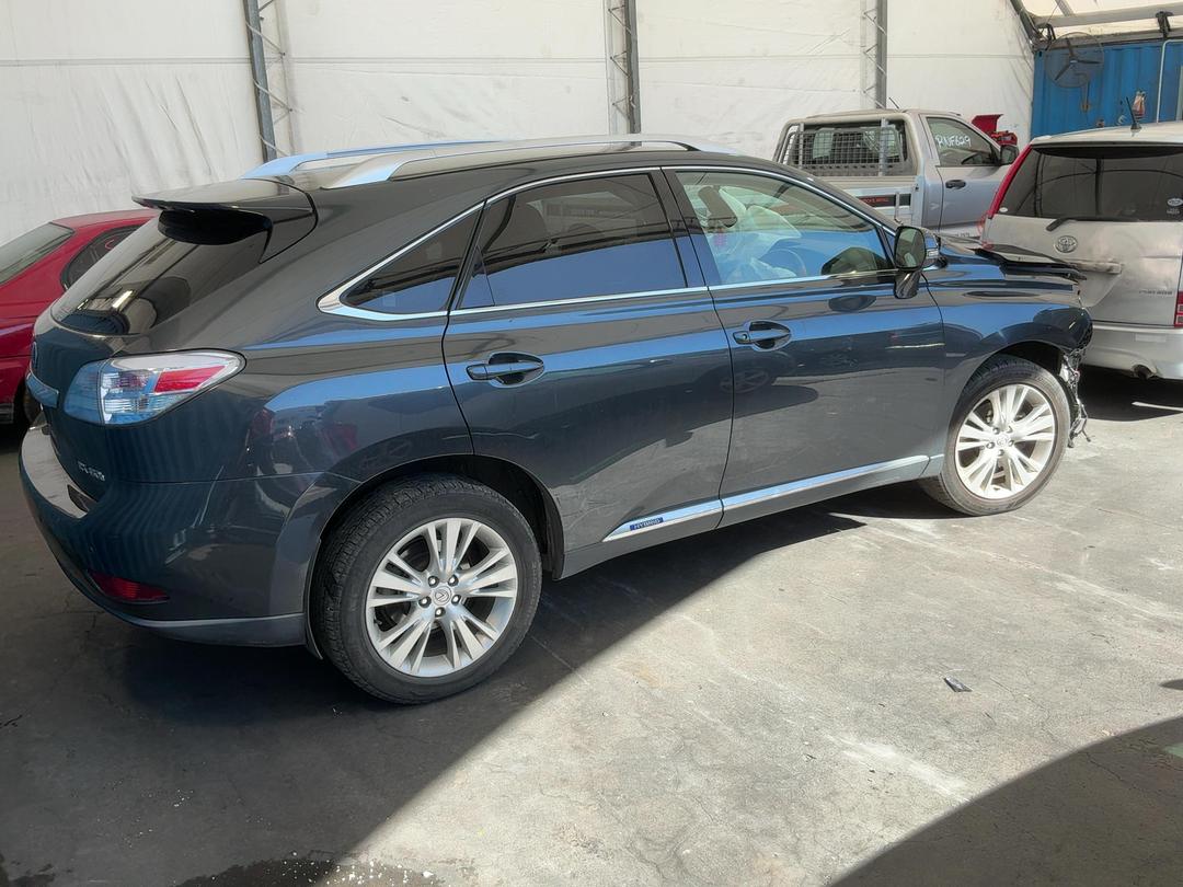 Photo '18' of Lexus RX450H HV E SE Photo '18' of Lexus RX450H HV E SE