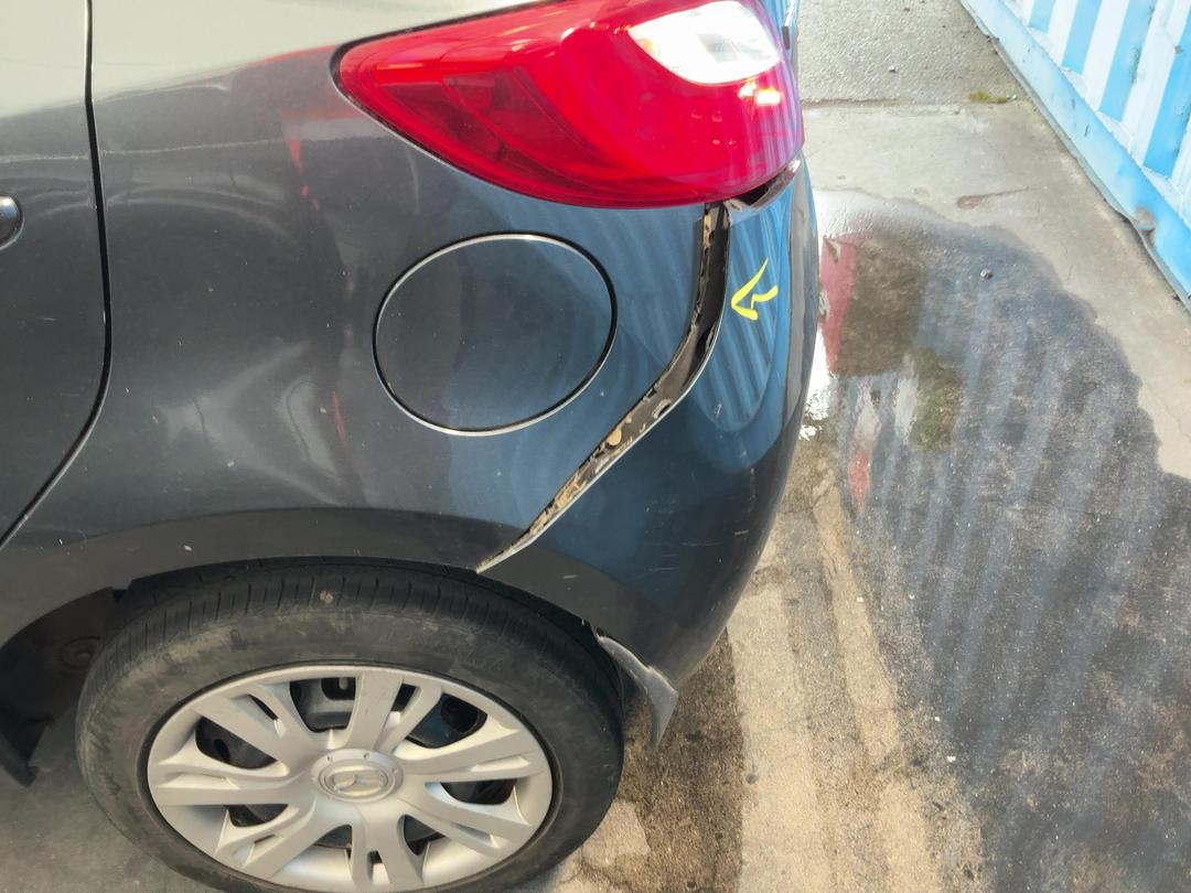 Photo '8' of Mazda 2 Photo '8' of Mazda 2