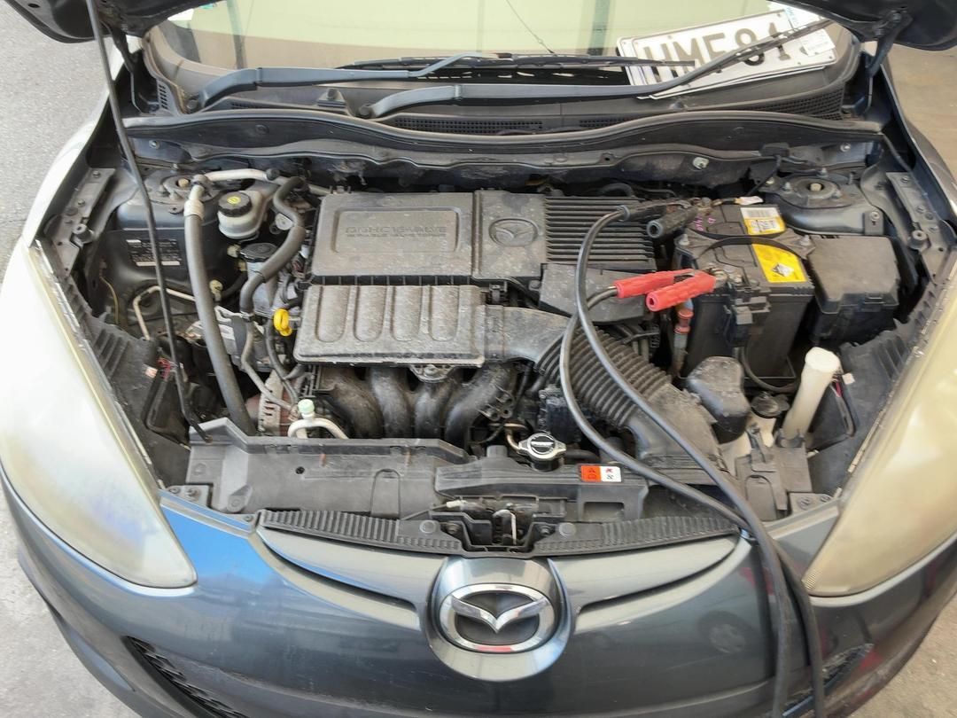Photo '28' of Mazda 2 Photo '28' of Mazda 2