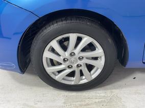 Photo '10' of Mazda Axela