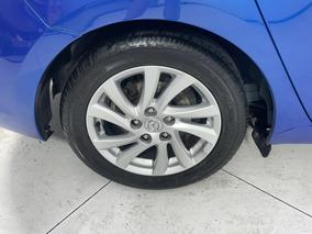Photo '12' of Mazda Axela