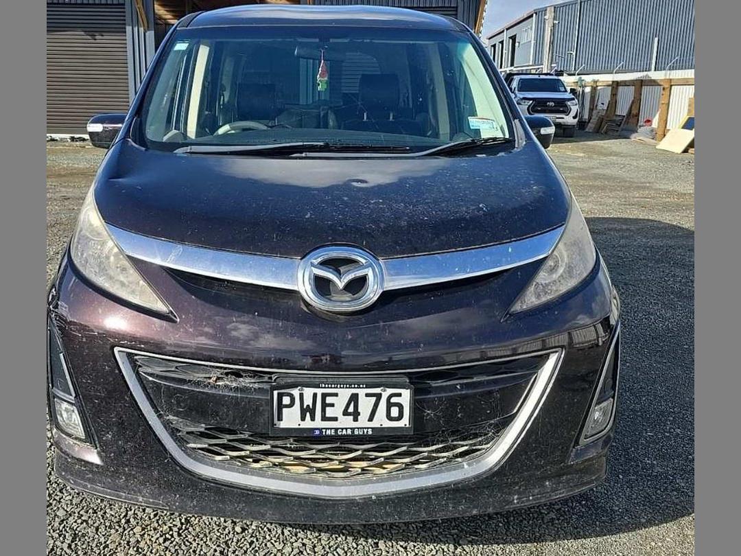 Photo '2' of Mazda Biante