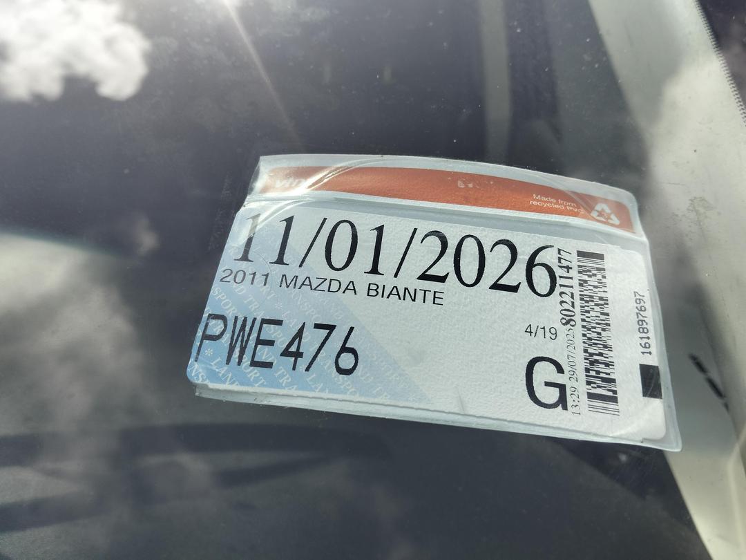 Photo '22' of Mazda Biante