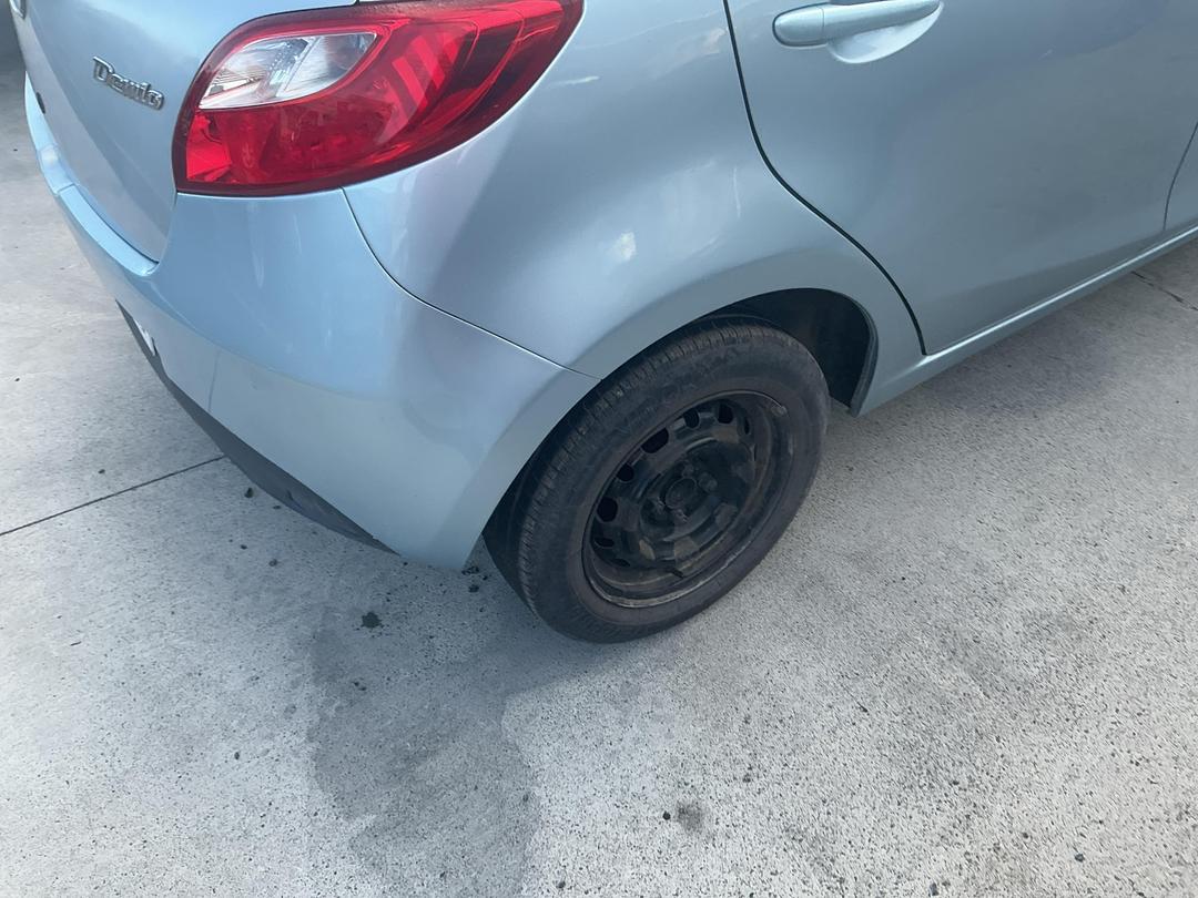 Photo '13' of Mazda Demio