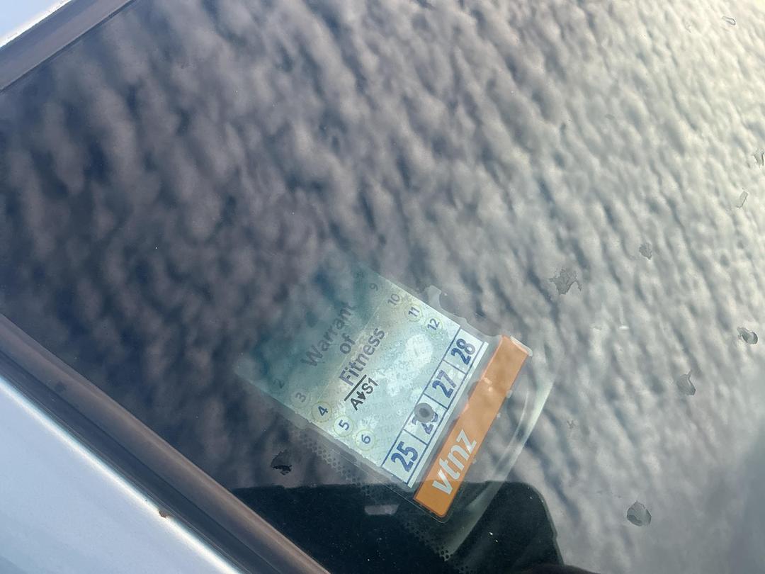 Photo '23' of Mazda Demio