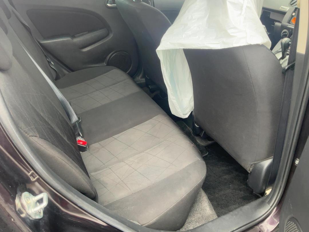 Photo '11' of Mazda Demio