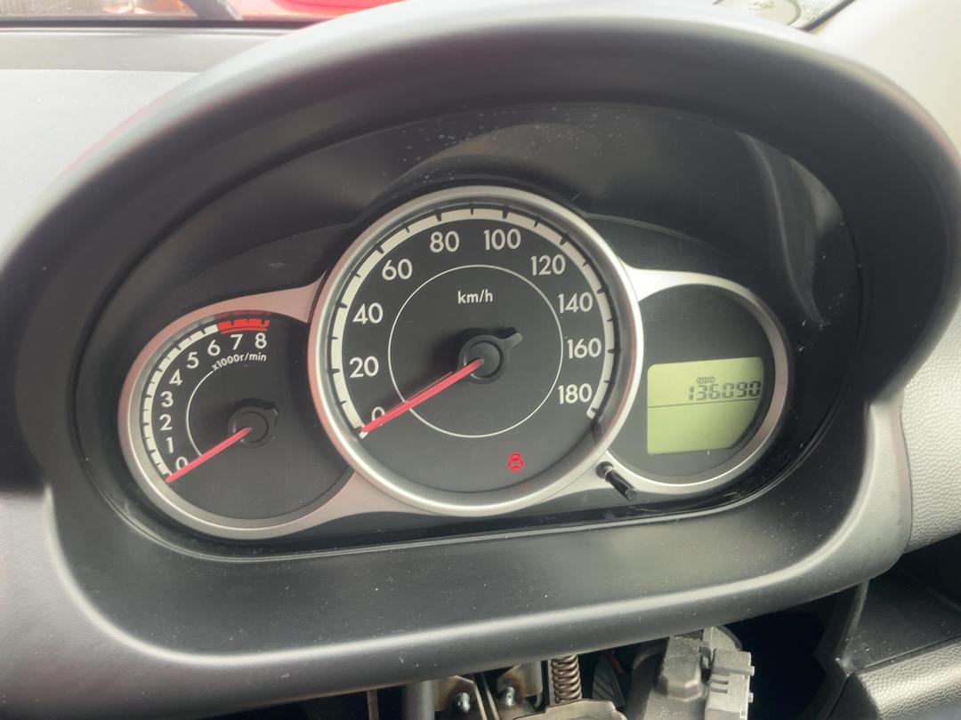 Photo '14' of Mazda Demio