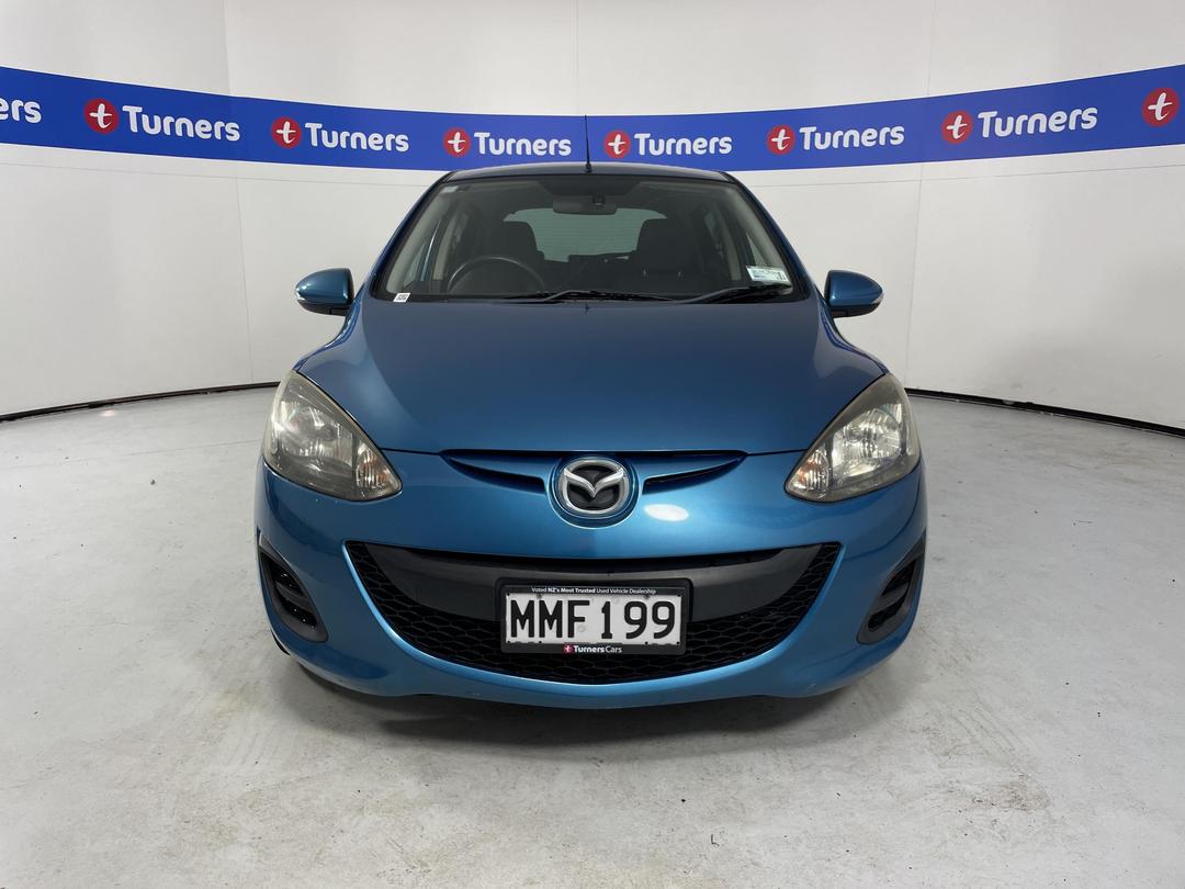 Photo '2' of Mazda Demio