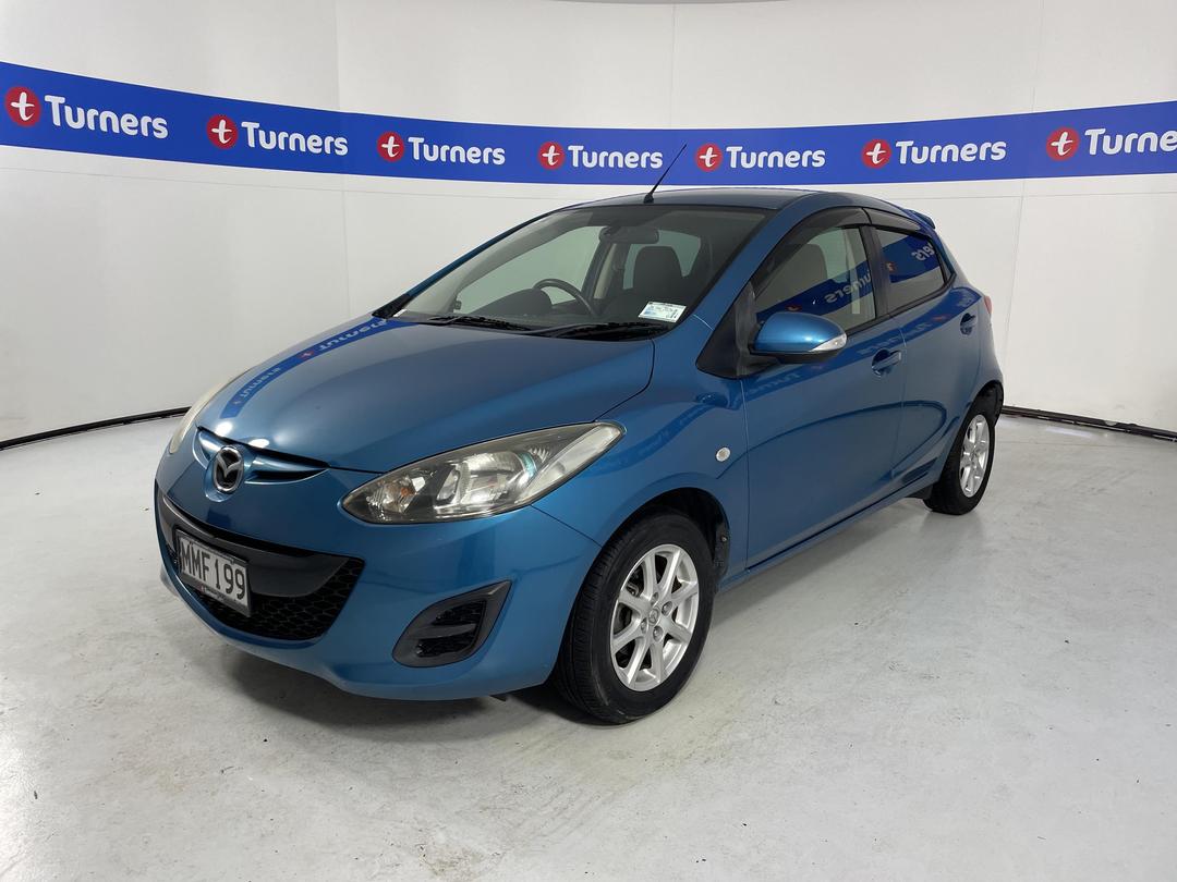 Photo '4' of Mazda Demio