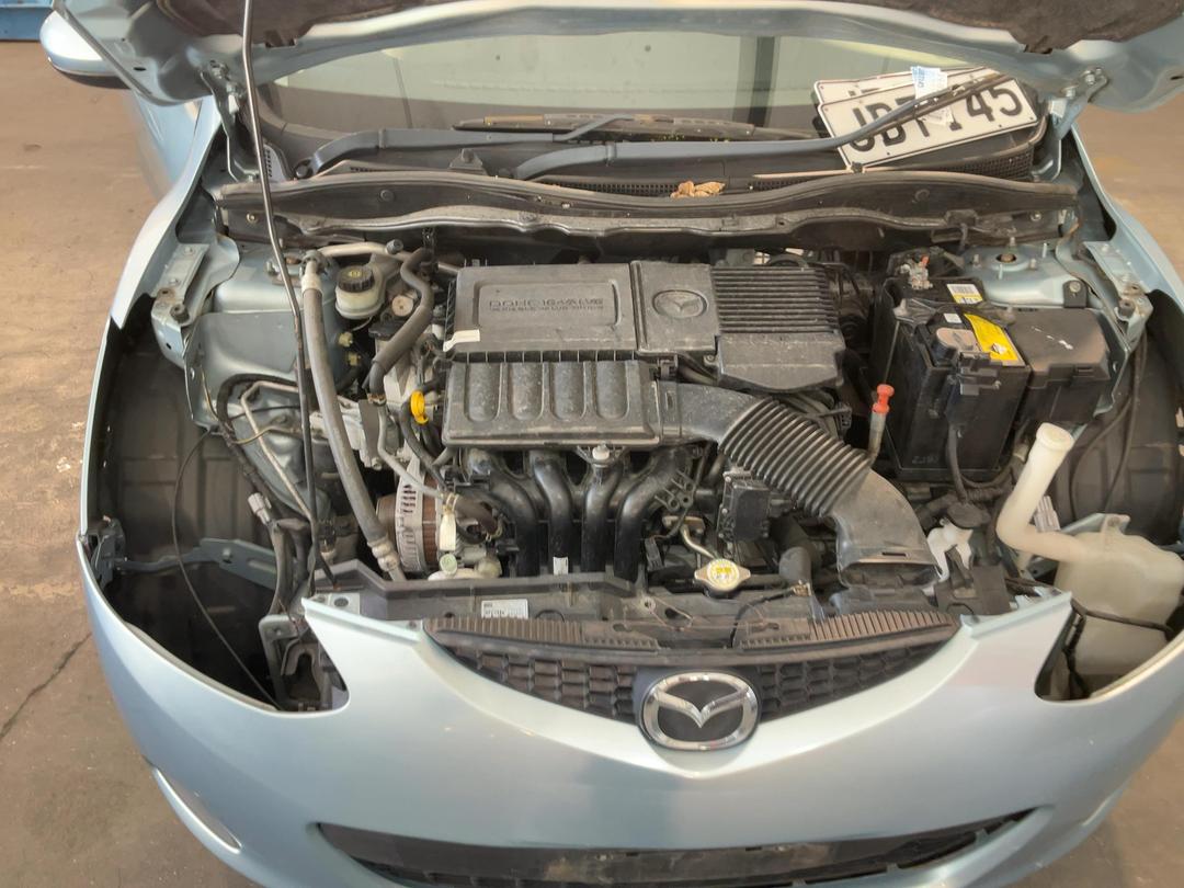 Photo '13' of Mazda Demio