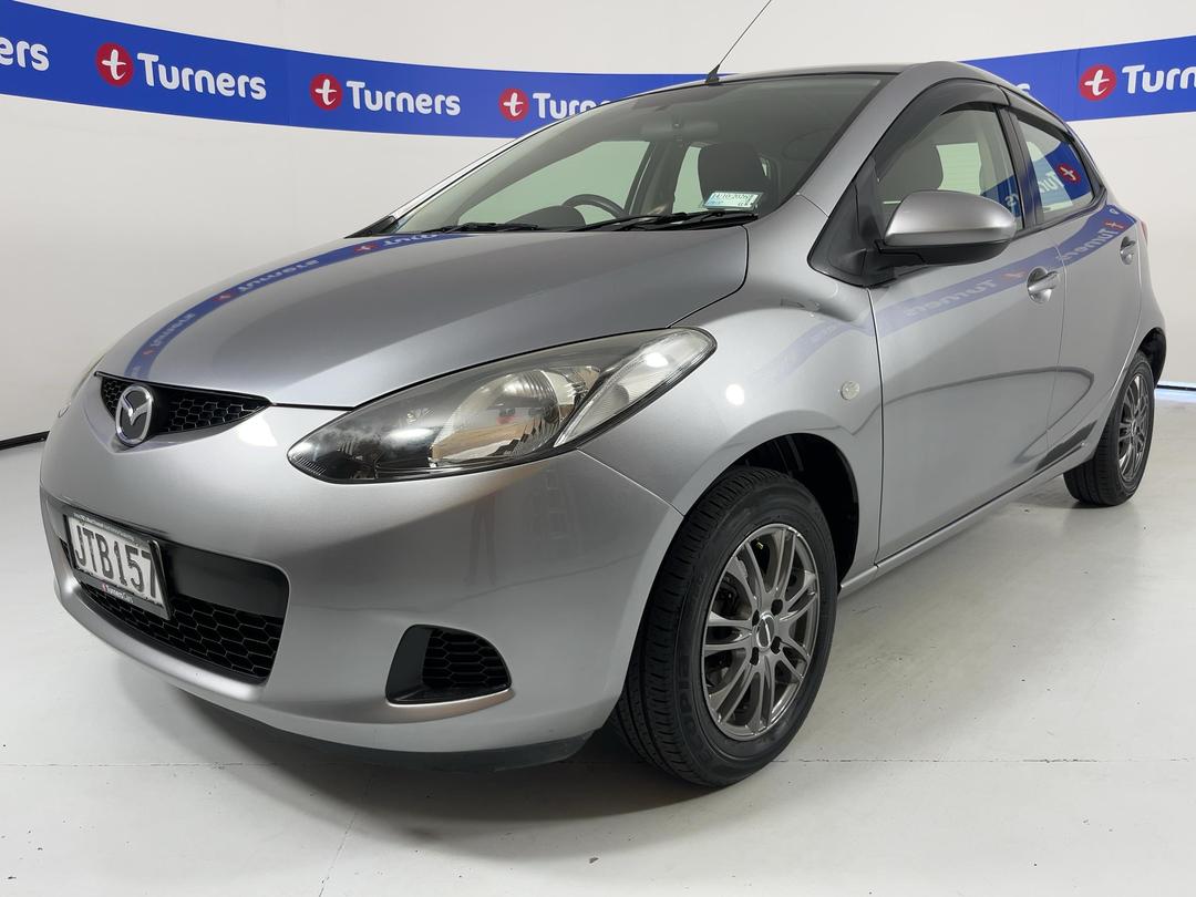 Photo '4' of Mazda Demio