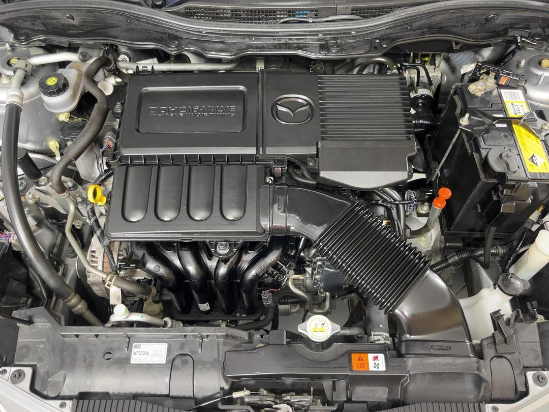 Photo '13' of Mazda Demio