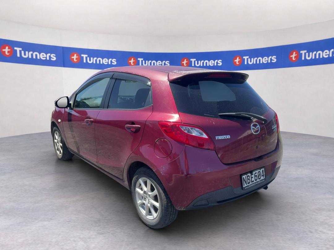 Photo '4' of Mazda Demio Photo '4' of Mazda Demio
