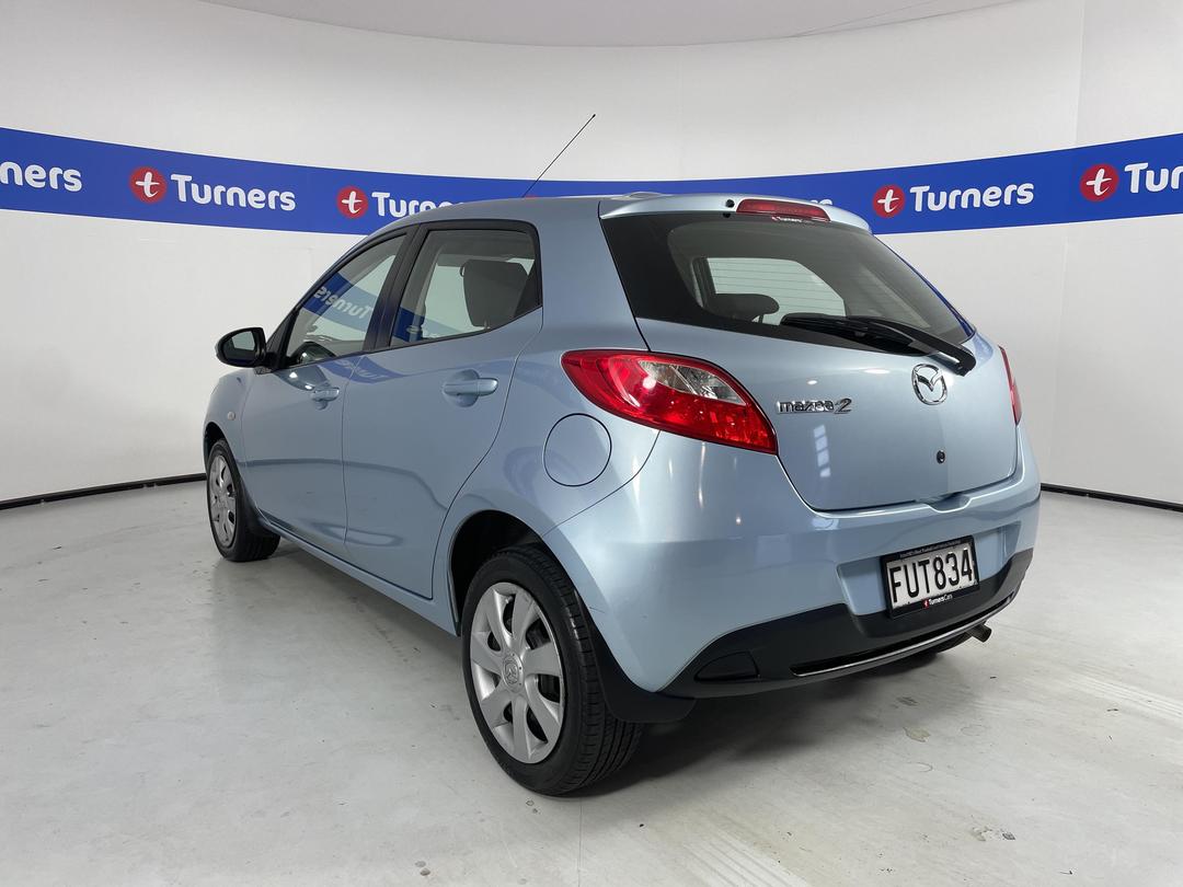 Photo '5' of Mazda Mazda2