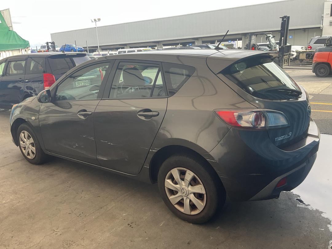 Photo '14' of Mazda Mazda3 GLX