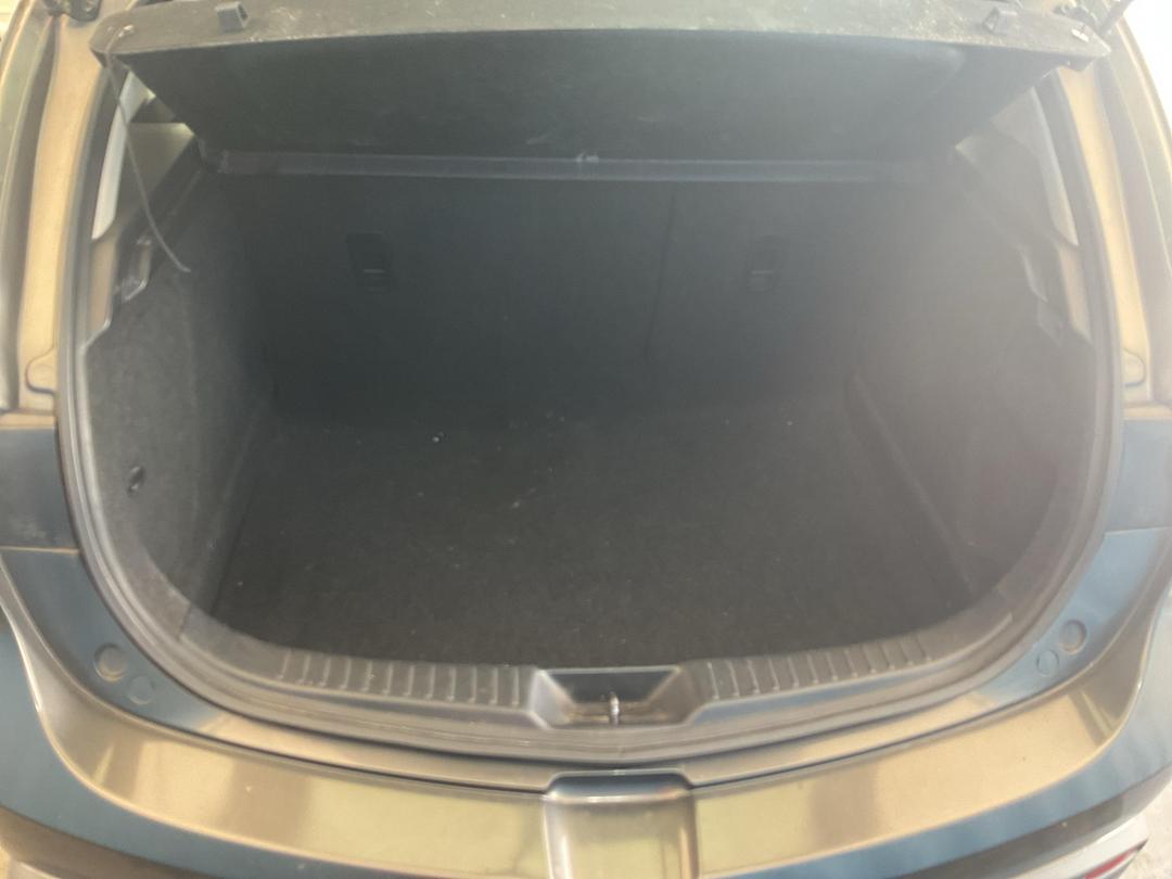 Photo '16' of Mazda Mazda3 GLX