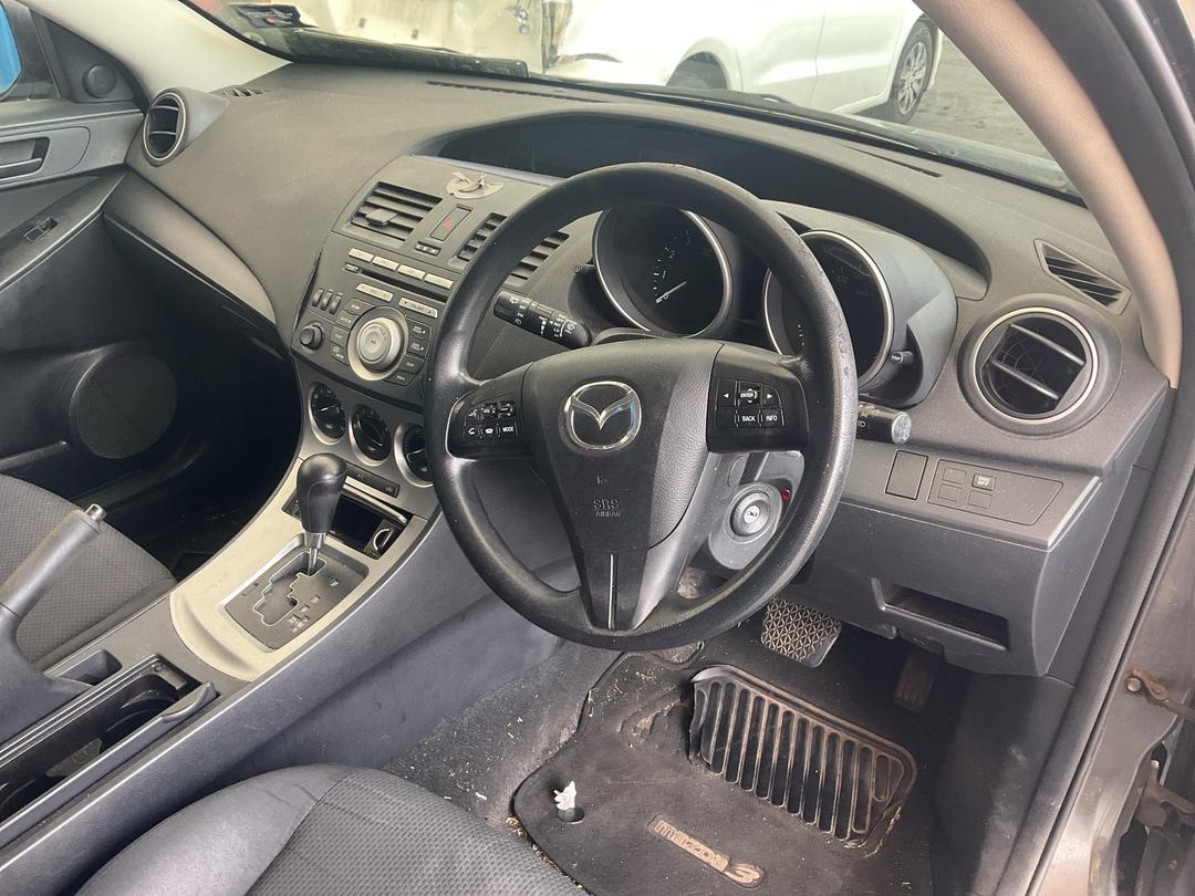 Photo '23' of Mazda Mazda3 GLX