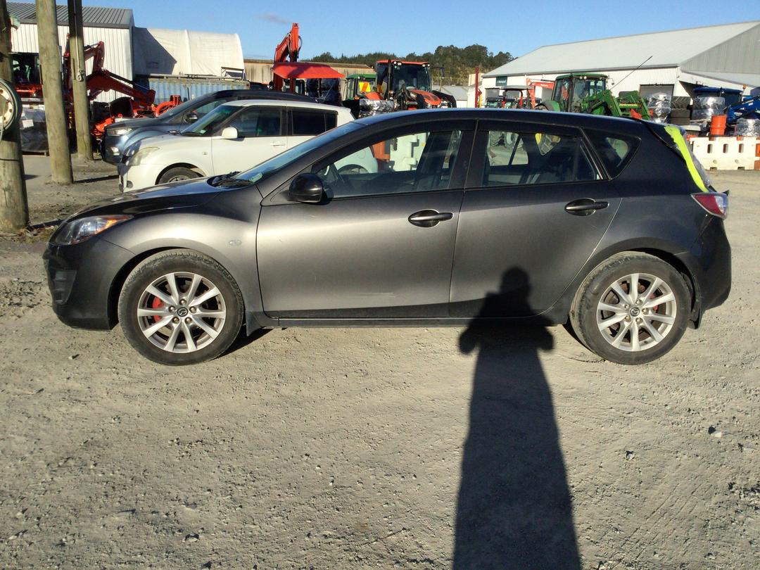 Photo '4' of Mazda Mazda3 GLX Photo '4' of Mazda Mazda3 GLX