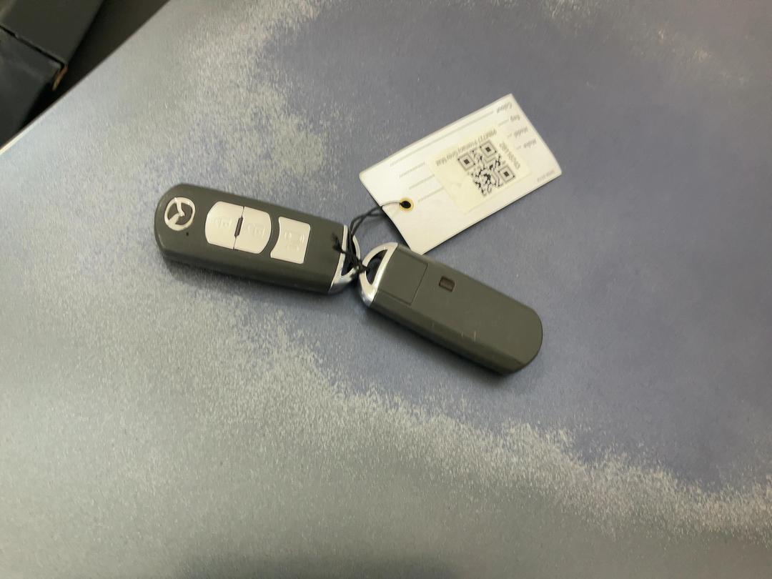 Photo '13' of Mazda Premacy