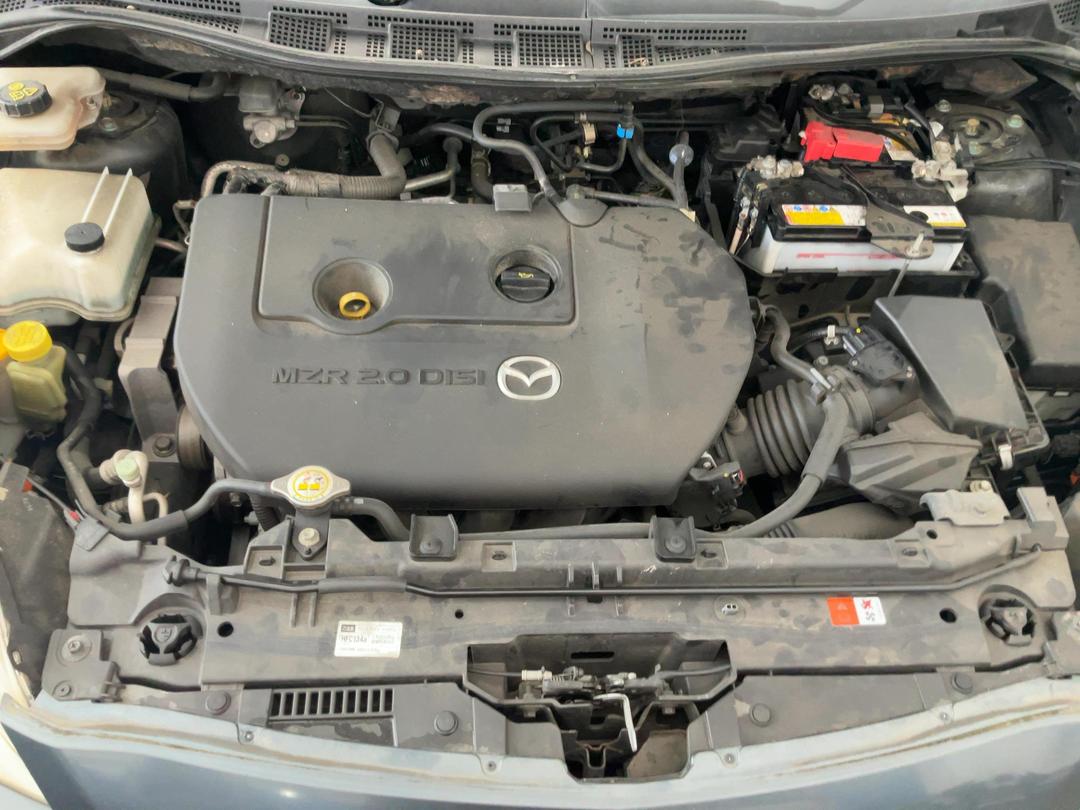 Photo '15' of Mazda Premacy