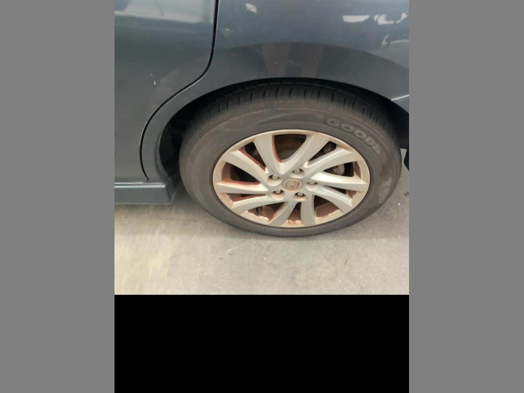 Photo '17' of Mazda Premacy