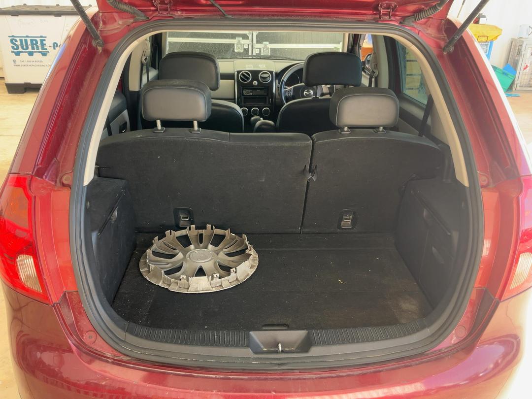 Photo '16' of Mazda Verisa Photo '16' of Mazda Verisa