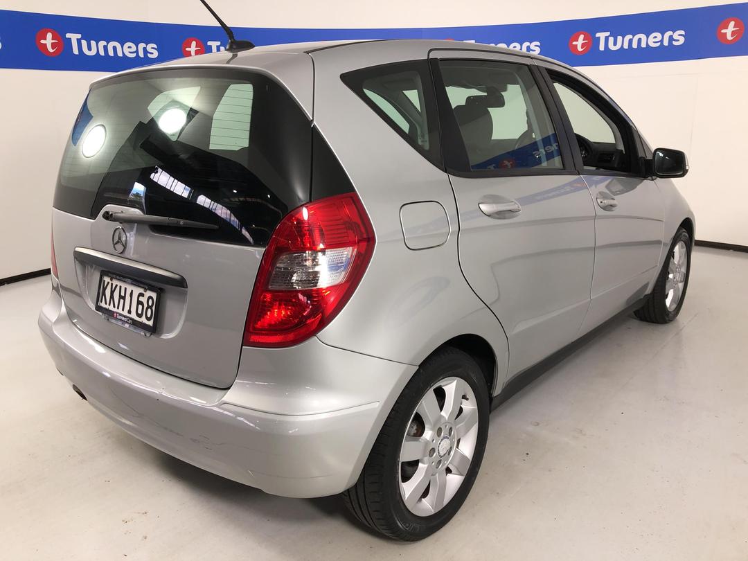 Photo '7' of Mercedes-Benz A180