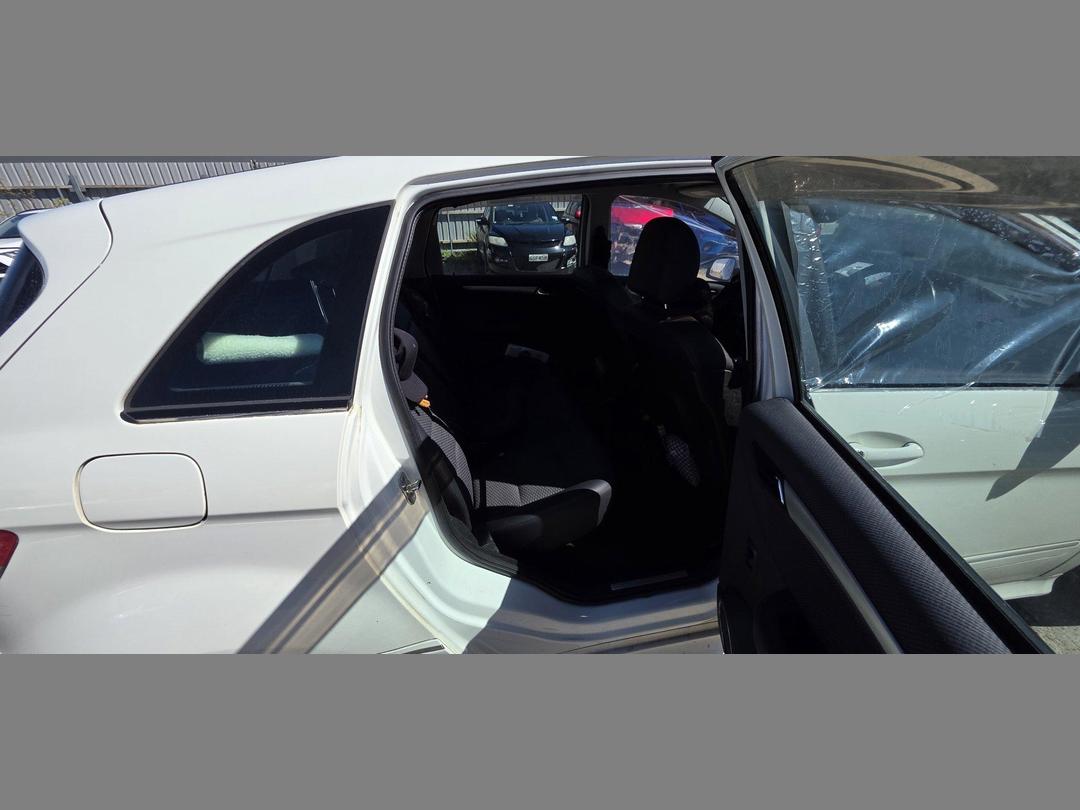 Photo '13' of Mercedes-Benz B-Class B180 Photo '13' of Mercedes-Benz B-Class B180
