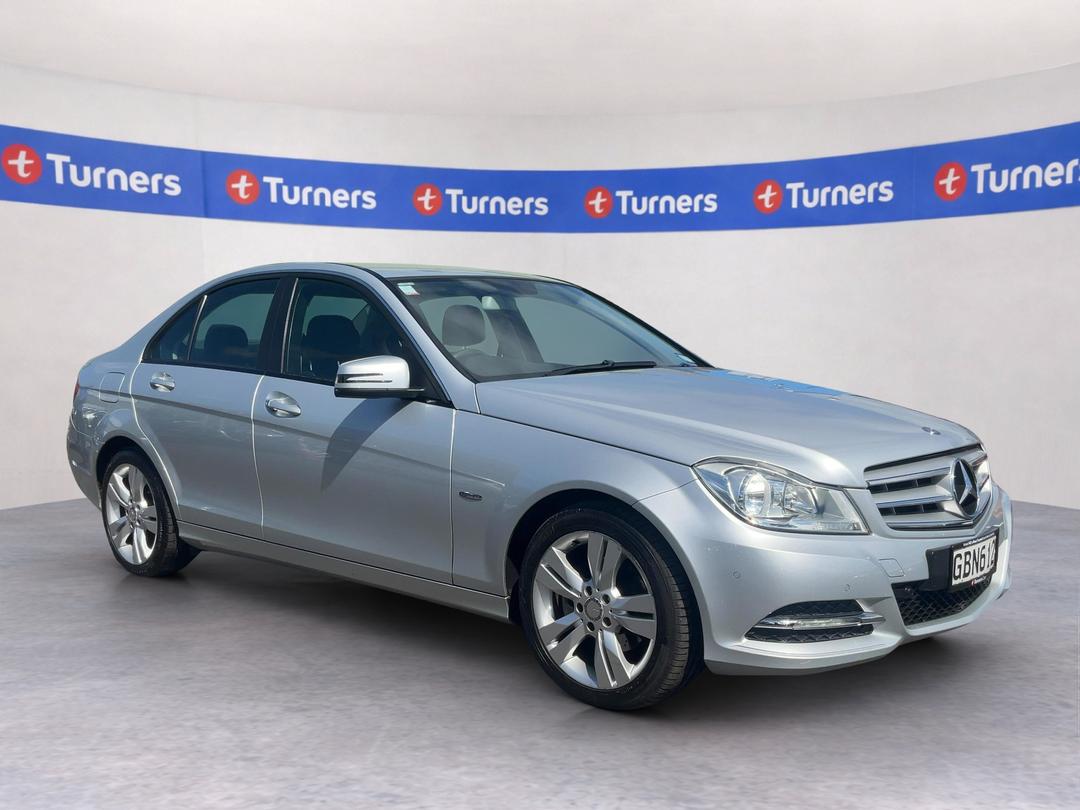 Photo '1' of Mercedes-Benz C-Class