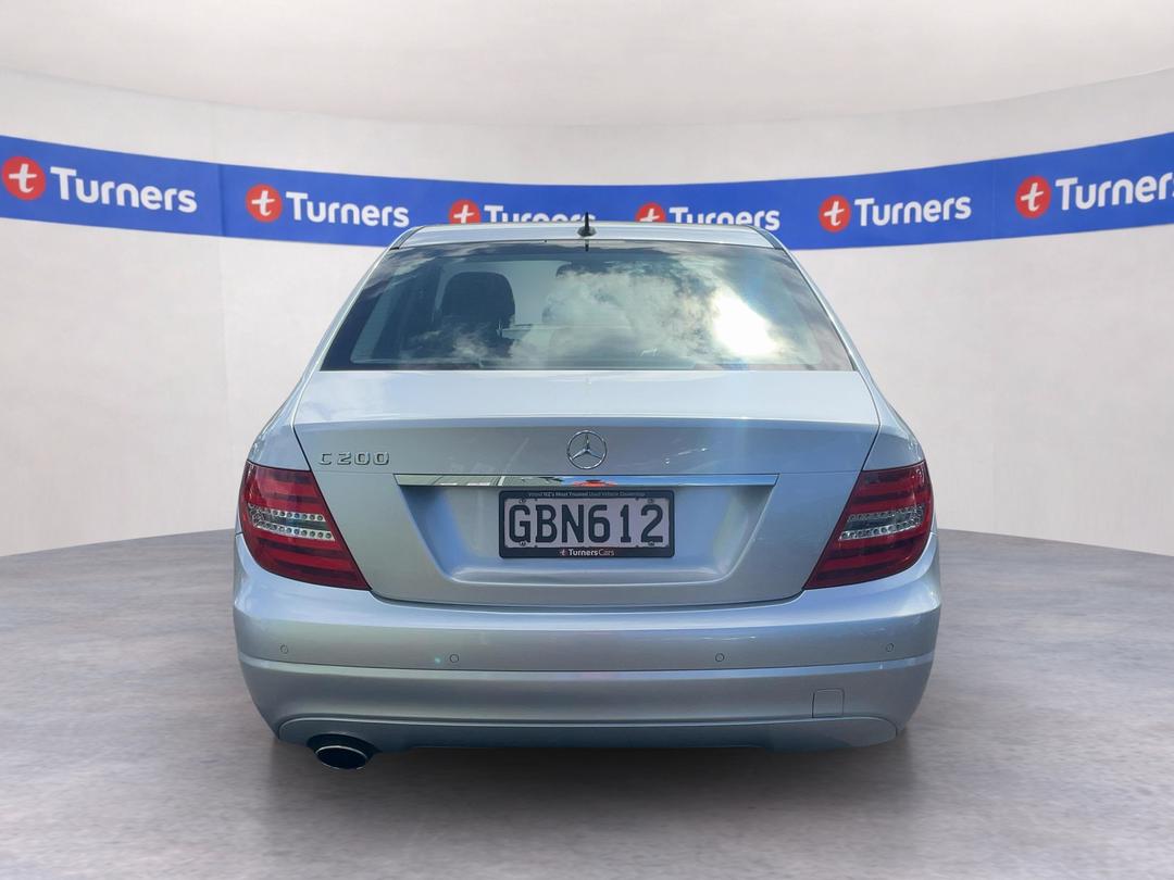 Photo '6' of Mercedes-Benz C-Class