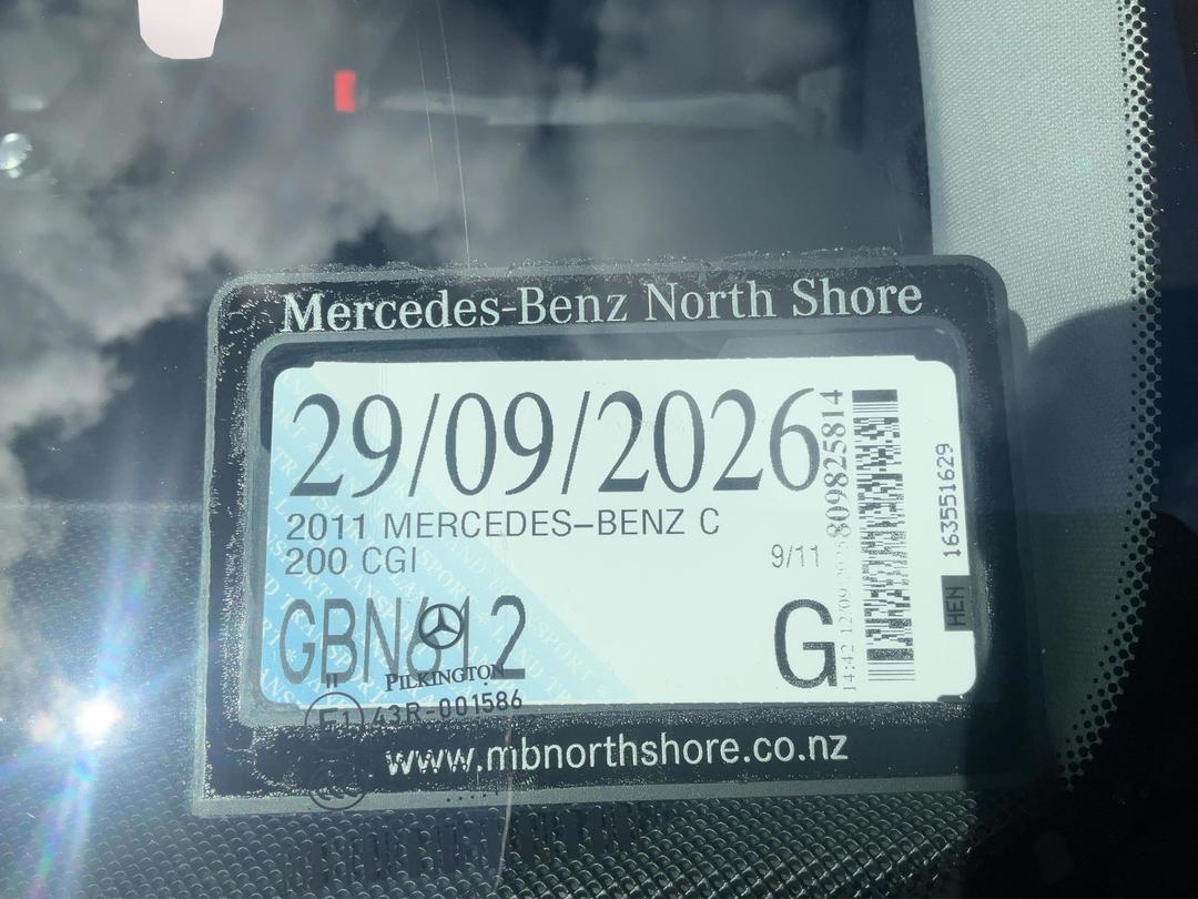 Photo '24' of Mercedes-Benz C-Class