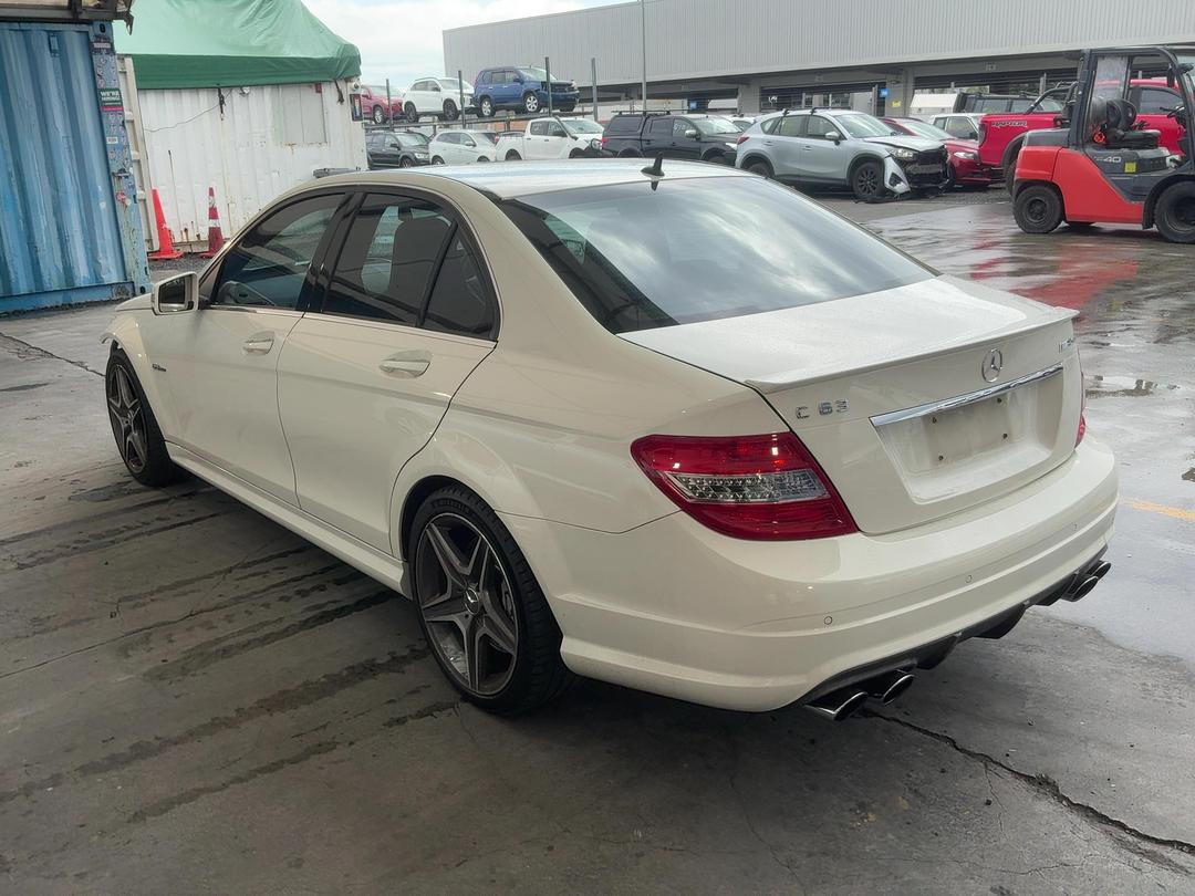 Photo '6' of Mercedes-Benz C-Class C63 AMG Photo '6' of Mercedes-Benz C-Class C63 AMG