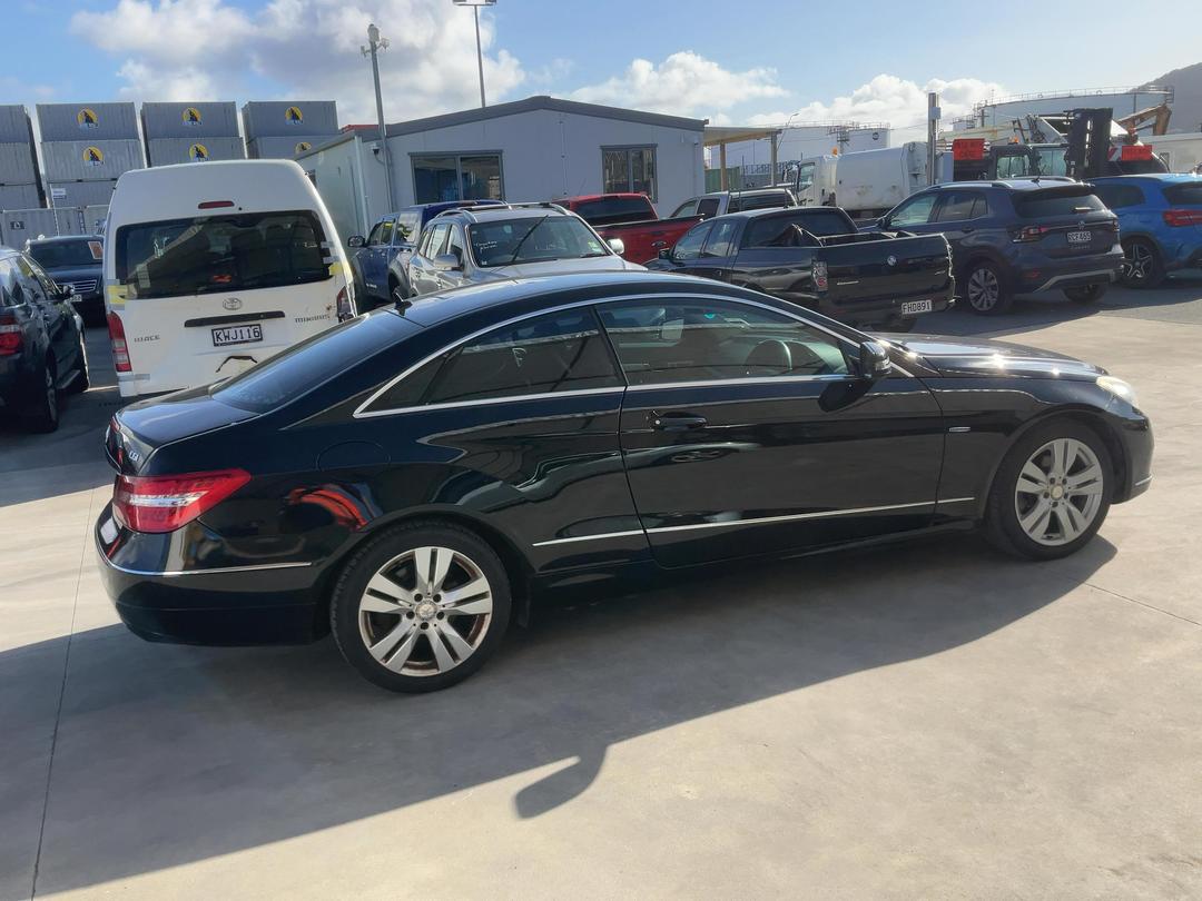 Photo '8' of Mercedes-Benz E-Class E250 CGI Coupe