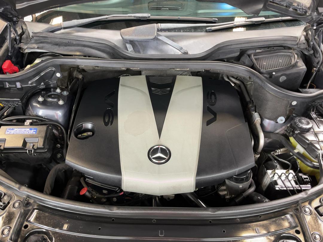 Photo '13' of Mercedes-Benz M-Class