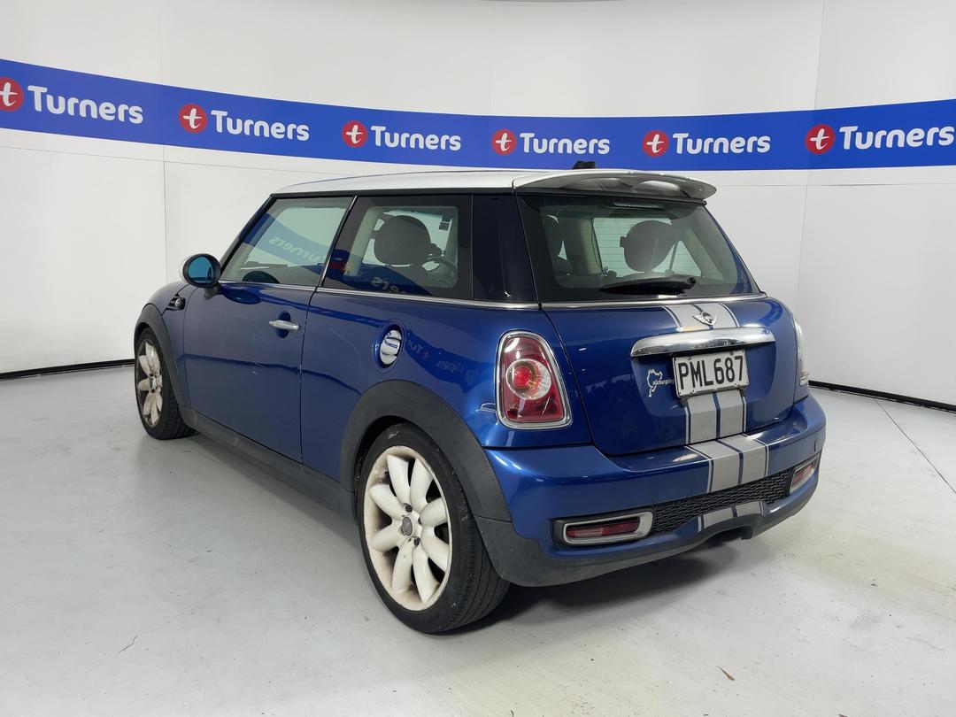 Photo '4' of Mini Cooper S Photo '4' of Mini Cooper S