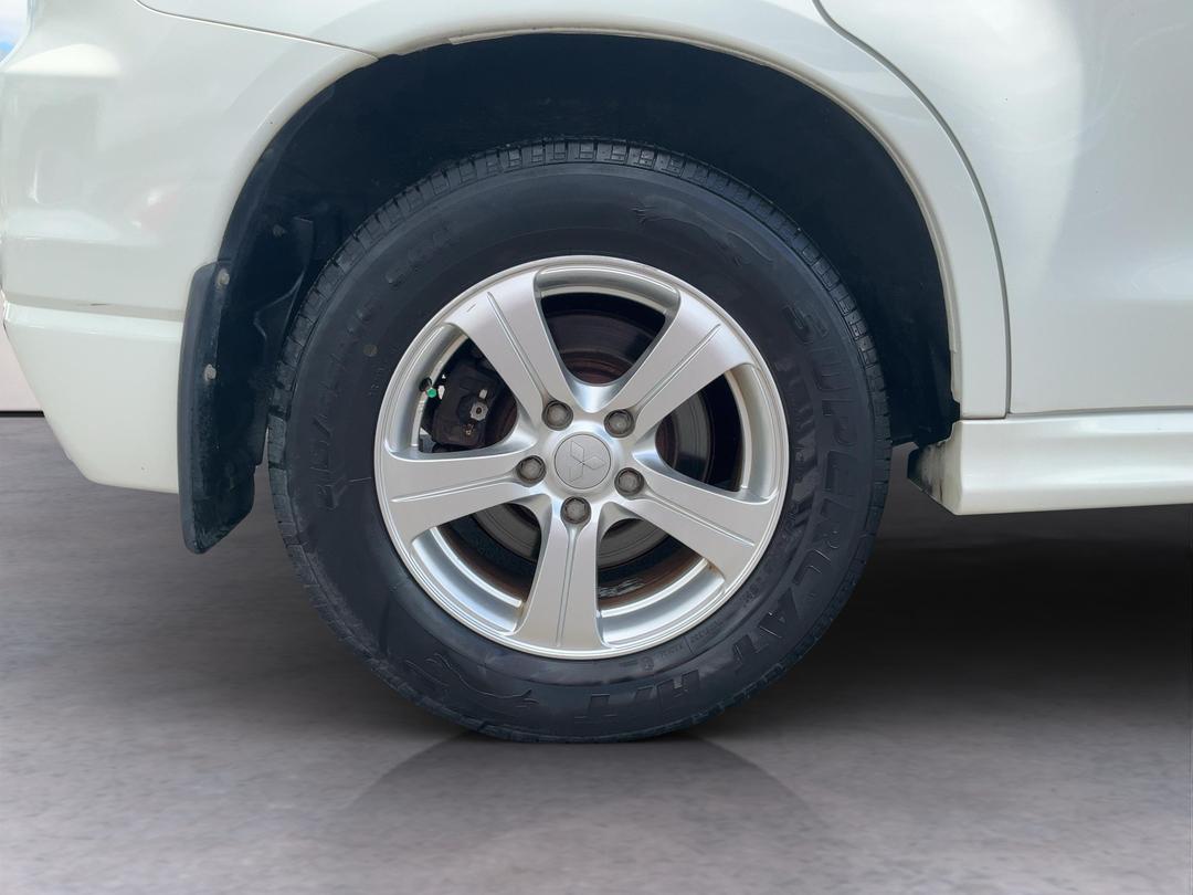 Photo '12' of Mitsubishi ASX