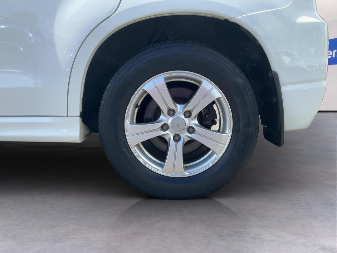 Photo '11' of Mitsubishi ASX