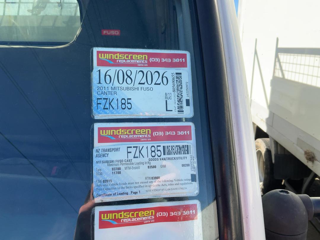 Photo '17' of Mitsubishi Fuso Canter FEC82G2 EURO 5 - 918 Tipper