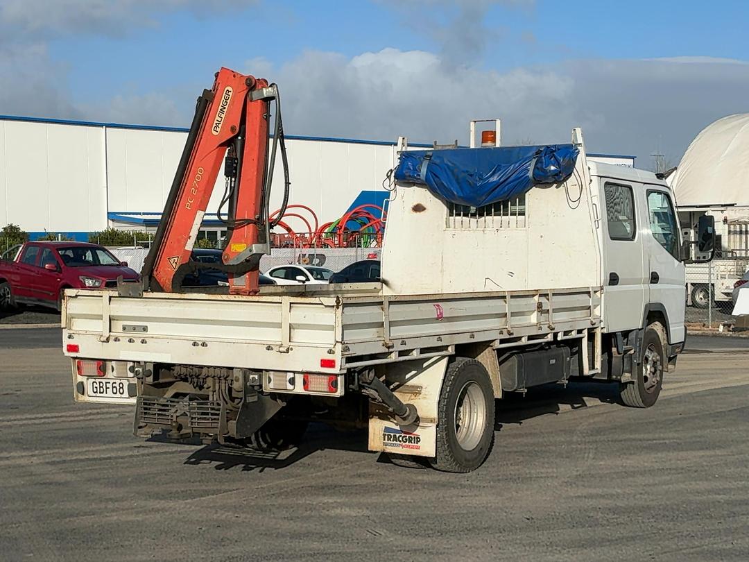 Photo '4' of Mitsubishi Fuso Canter FE160W4 Flat Deck Crane