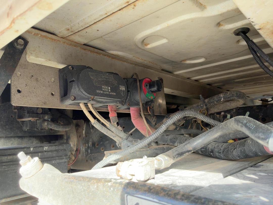 Photo '38' of Mitsubishi Fuso Canter FE160W4 Flat Deck Crane