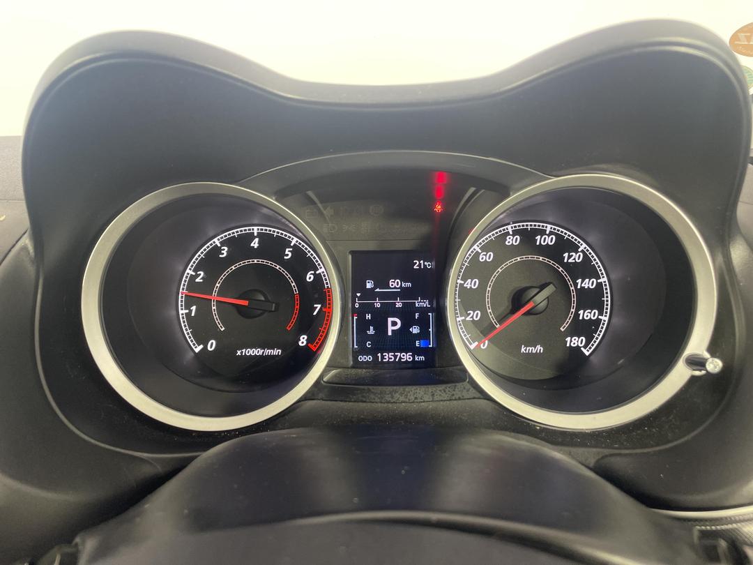 Photo '21' of Mitsubishi Galant