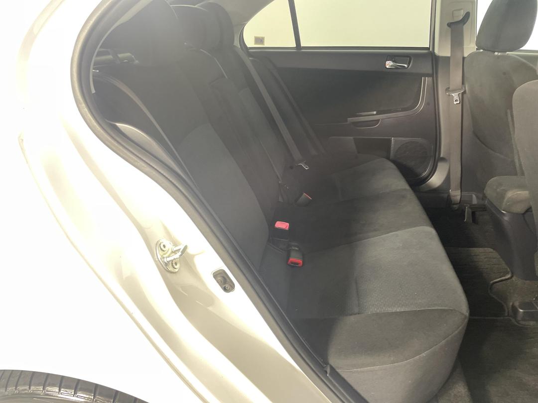 Photo '20' of Mitsubishi Galant