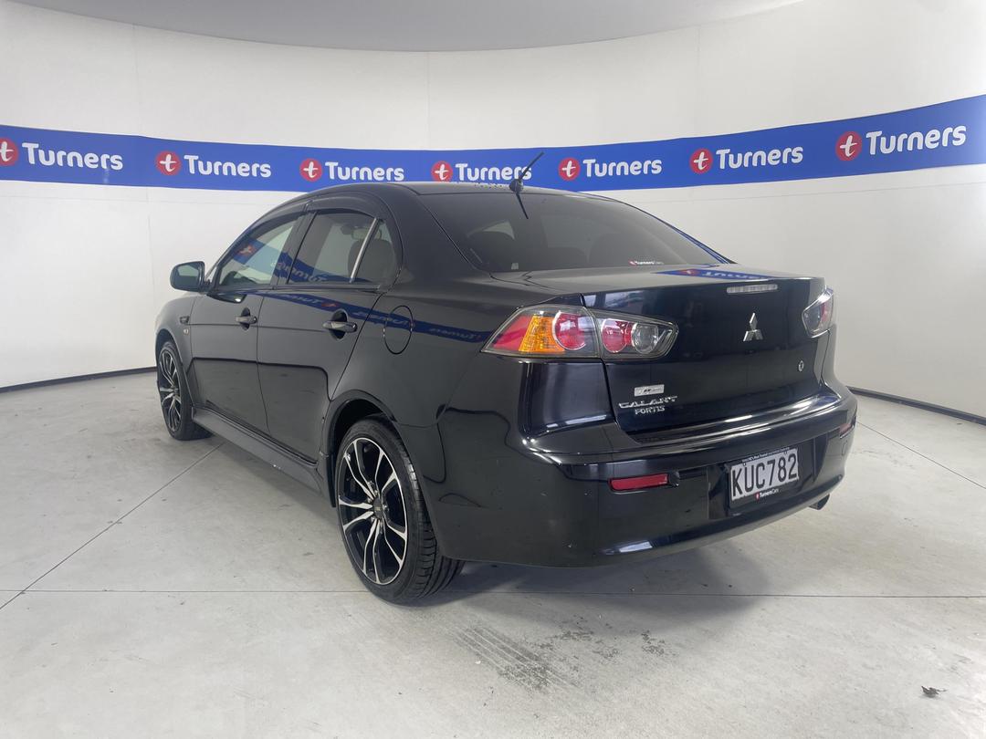 Photo '5' of Mitsubishi Galant